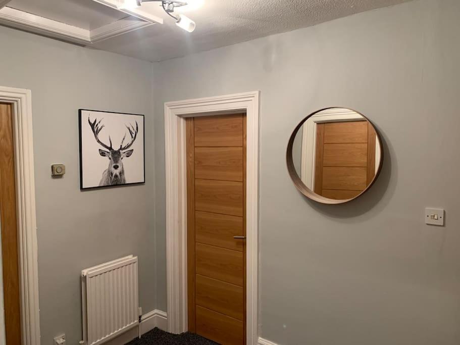 Fantastic Large 2 X Bedroom Flat, Free Parking セール エクステリア 写真